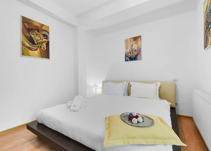 Apartment Sabinelor 79 Bucharest