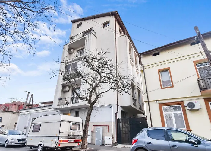 Sabinelor 79 * Bucharest