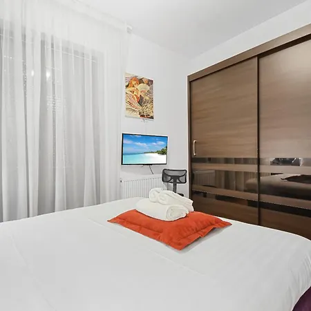 Apartment Sabinelor 79